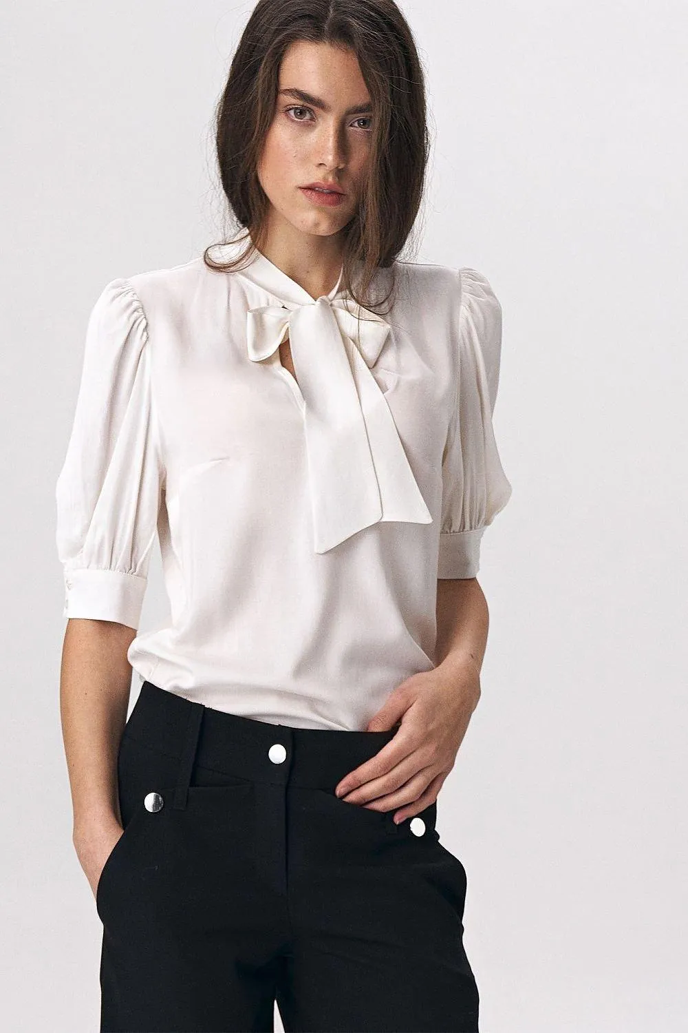 Chic Viscose Blouse with Elbow Sleeves and Stylish Neckline