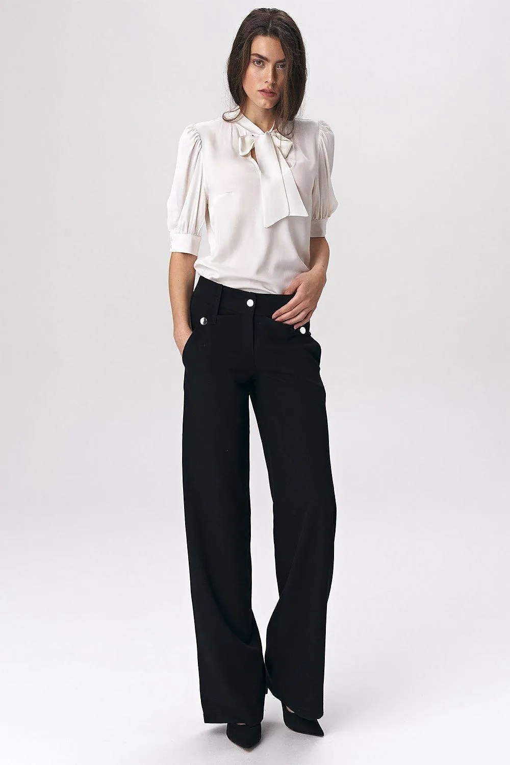 Chic Viscose Blouse with Elbow Sleeves and Stylish Neckline