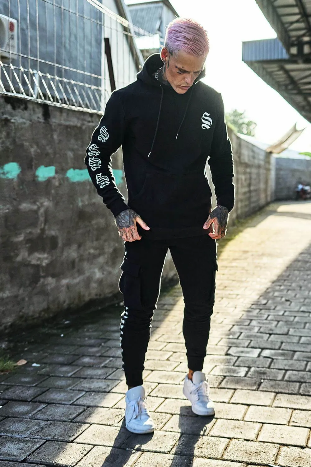 Global Hoodie - Black