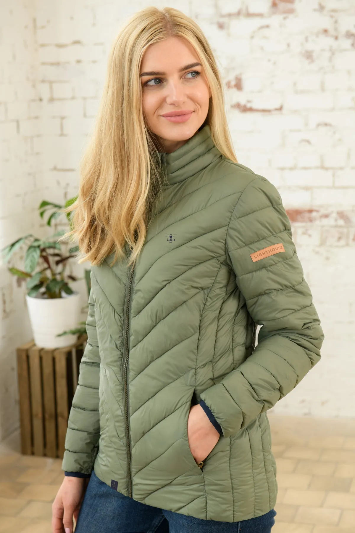 Lara Down Jacket - Khaki