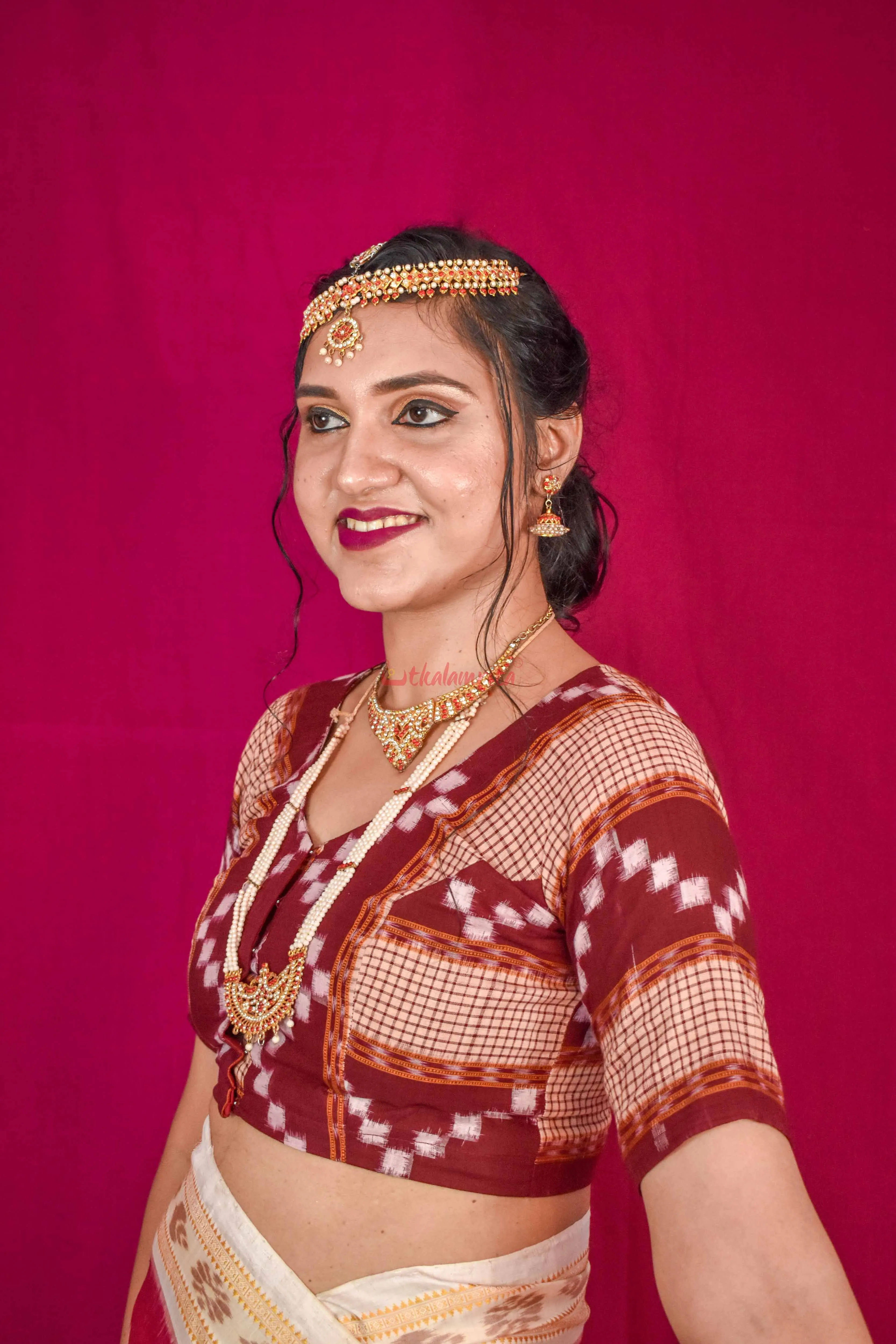 Maroon Sachipar Pasapali (Blouse)