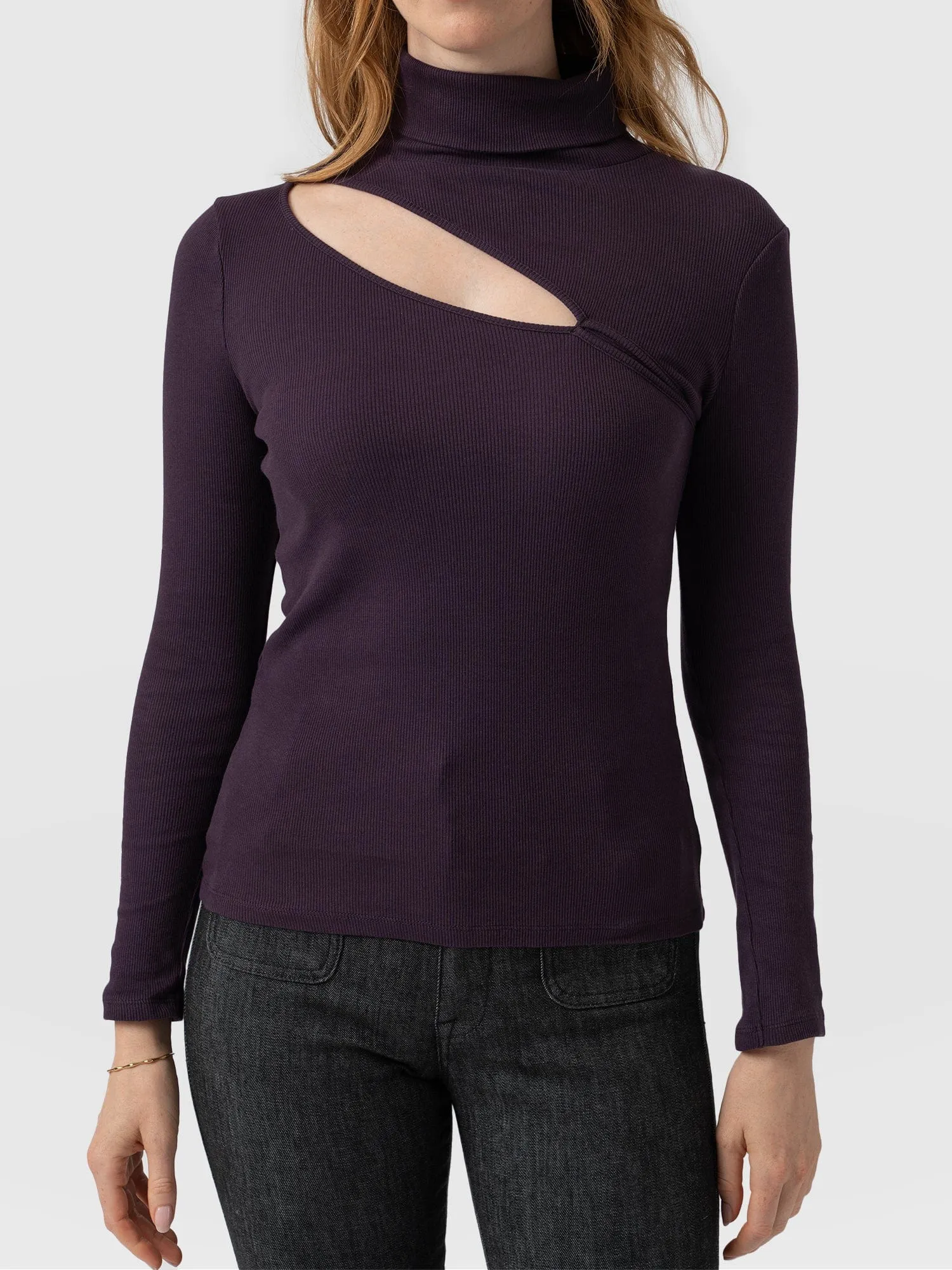 Reveal Turtle Neck - Plum