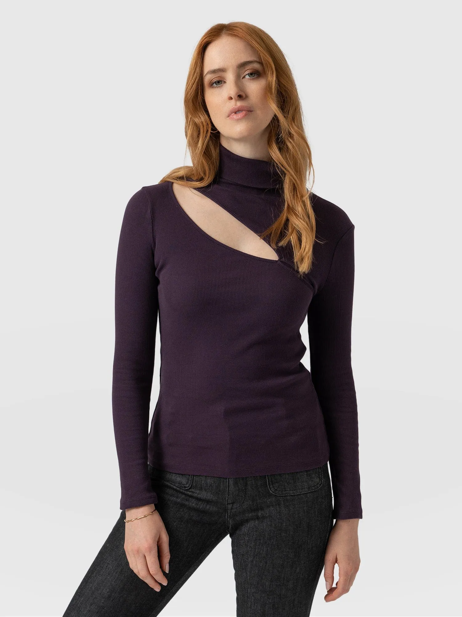 Reveal Turtle Neck - Plum