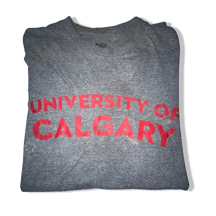 Vintage MV sport medium University of Calgary print short sleeve tees